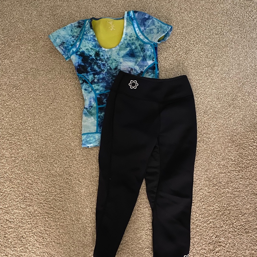Zaggora Hot Pants and T-Shirt Set Size Medium